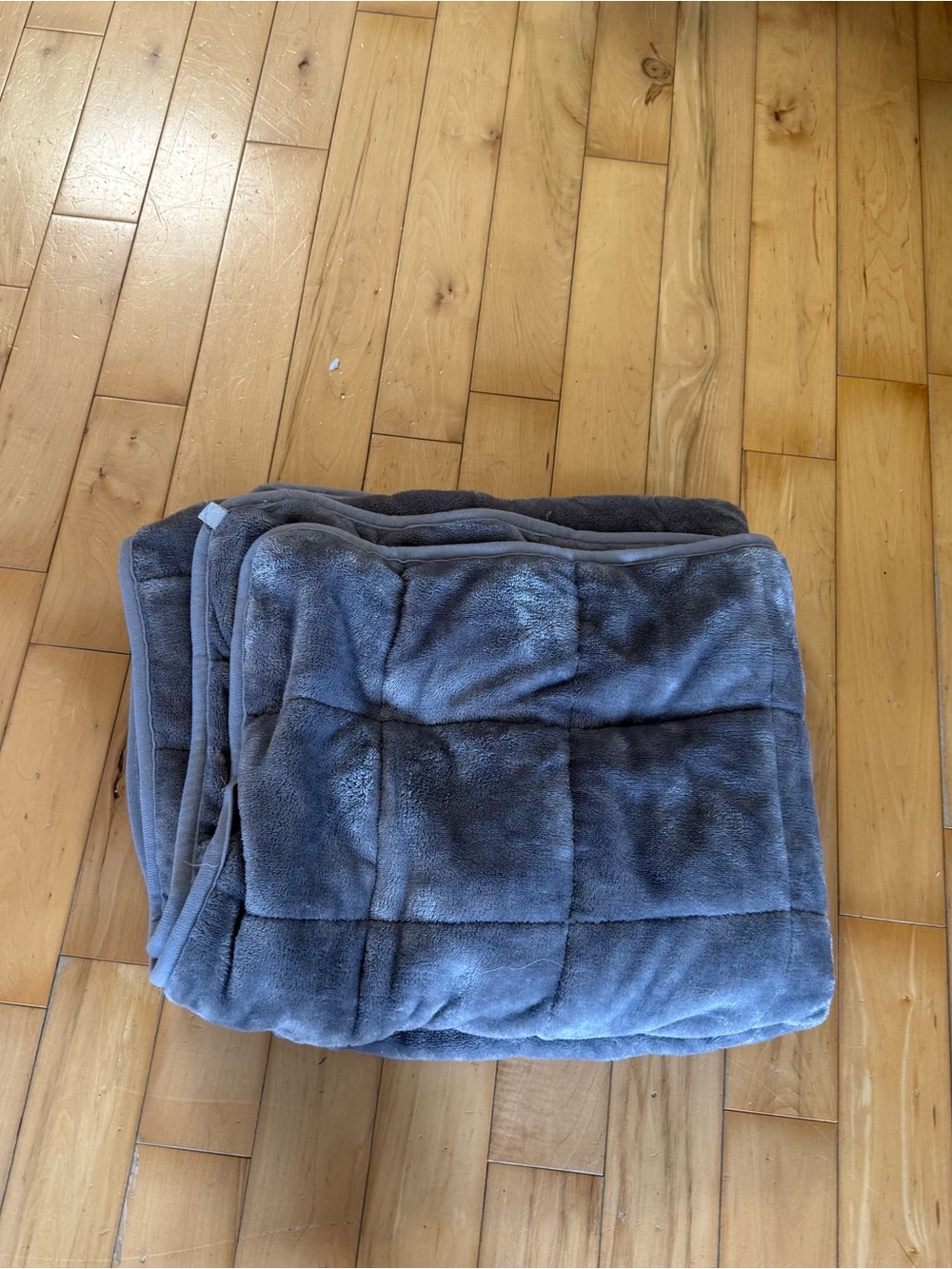 Weighted blanket grey plush